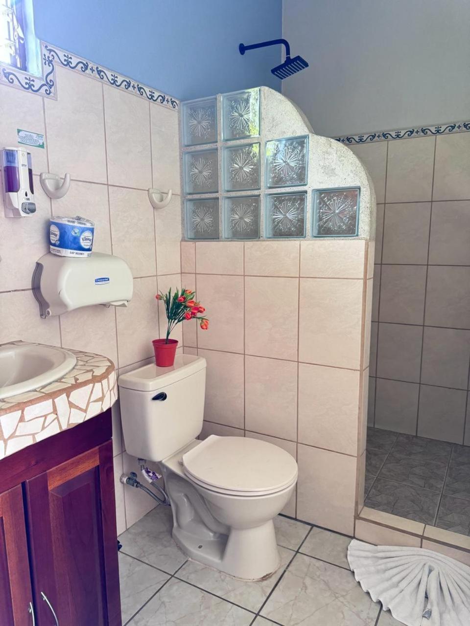 Hotel La Fiore De Bahia Uvita Dış mekan fotoğraf